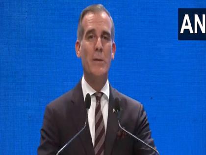 Eric Garcetti says Manipur violence a humanitarian problem US ambassador offers help to India regarding Manipur | "मणिपुर हिंसा एक मानवीय समस्या...", अमेरिकी राजदूत ने मणिपुर को लेकर भारत के सामने की मदद की पेशकश Eric Garcetti says Manipur violence a humanitarian problem US ambassador offers help to India regarding Manipur | "मणिपुर हिंसा एक मानवीय समस्या...", अमेरिकी राजदूत ने मणिपुर को लेकर भारत के सामने की मदद की पेशकश