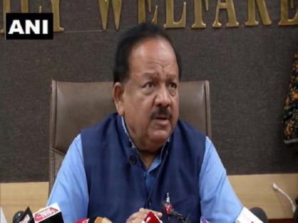 coronavirus Union Health Minister Harsh Vardhan screened about 5,89,000 15,000 at minor and major seaports | Delhi Coronavirus Update: खुद PM की नजर, रोज कर रहे समीक्षा, इटली के 16 पर्यटकों समेत 28 केस पॉजिटिव, देशभर के एयरपोर्ट पर अलर्ट​​​​​​​