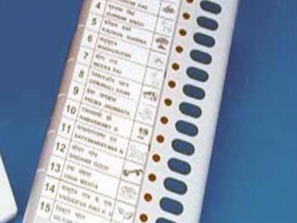 Erode East, Sagardighi Ramgarh assembly seat bypolls 63-70 percent polling contest BJP, Congress, DMK, AIADMK and TMC | इरोड पूर्व, सागरदिघी और रामगढ़ विधानसभा सीट उपचुनावः 63 से 70 प्रतिशत मतदान, भाजपा, कांग्रेस, डीएमके, अन्नाद्रमुक और टीएमसी में टक्कर
