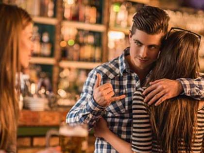 America USA court orders man to pay boyfriend 60 crore due to extramarital affair law | शादीशुदा महिला से अफेयर पर देना पड़ा 60 करोड़ का जुर्माना, पति की आपबीती सुन कोर्ट ने दिया फैसला