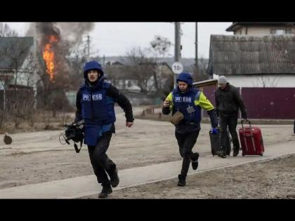 12-journalists-killed-ukraine-since-beginning-war 10 injured | यूक्रेन संकट: हमले में 12 पत्रकार मारे गए, 10 घायल हुए, मीडिया के खिलाफ 148 अवैध कार्रवाई दर्ज की गई 12-journalists-killed-ukraine-since-beginning-war 10 injured | यूक्रेन संकट: हमले में 12 पत्रकार मारे गए, 10 घायल हुए, मीडिया के खिलाफ 148 अवैध कार्रवाई दर्ज की गई