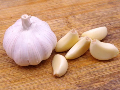 benefits of garlic for health and other problems | लहसुन का कीजिए इन 5 तरीकों से इस्तेमाल, सफेद बाल और गैस के साथ कई परेशानियों से मिलेगी निजात