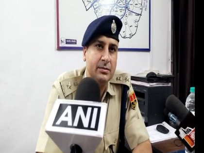 Tribal Woman Stripped Paraded Naked In Rajasthan By Husband In-Laws | राजस्थान: आदिवासी महिला को पति और ससुराल वालों ने निर्वस्त्र कर घुमाया, सामने आया वीडियो, सीएम गहलोत ने दिए कड़ी कार्रवाई के निर्देश