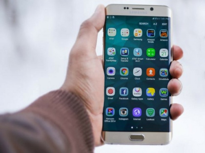 How to get Iphone features in your android phones? Here are the tips | आपके सस्ते एंड्रॉयड स्मार्टफोन में भी पा सकते हैं iPhone का यह फीचर, बस करना होगा ये काम