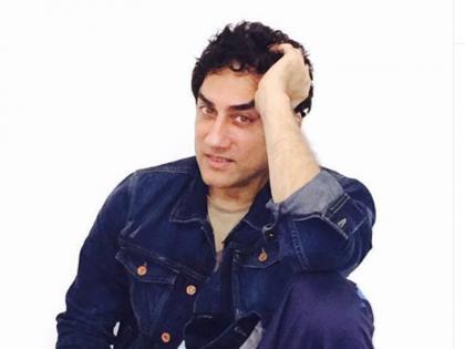 aamir khan brother faissal says he can not afford a wife has not made enough money | 'इतने पैसे नहीं कमाए कि मैं पत्नी या गर्लफ्रेंड के खर्चे उठा सकूं', शादी के सवाल पर बोले आमिर खान के भाई फैजल