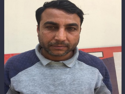 jammu kashmir Jaish-e-Mohammad wanted terrorist Faiyaz Ahmed arrested from Srinagar | जम्मू-कश्मीर: जैश-ए-मोहम्मद का मोस्ट वांटेड आतंकी गिरफ्तार, दिल्ली पुलिस ने रखा था 2 लाख का इनाम