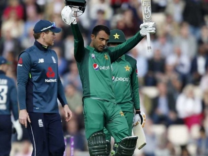 England vs Pakistan: Second group of COVID-negative Pakistan players to depart for UK on Friday | अब पाकिस्तान के 6 और खिलाड़ी होंगे इंग्लैंड रवाना, कोरोना टेस्ट में पाए गए थे नेगेटिव