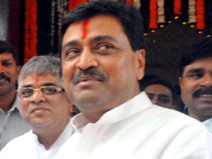 Furore as Maharashtra farmer who consumed poison in Mantralaya dies | महाराष्ट्र: मंत्रालय में जहर खाने वाले किसान की मौत, कांग्रेस ने कहा- ये हत्या है Furore as Maharashtra farmer who consumed poison in Mantralaya dies | महाराष्ट्र: मंत्रालय में जहर खाने वाले किसान की मौत, कांग्रेस ने कहा- ये हत्या है