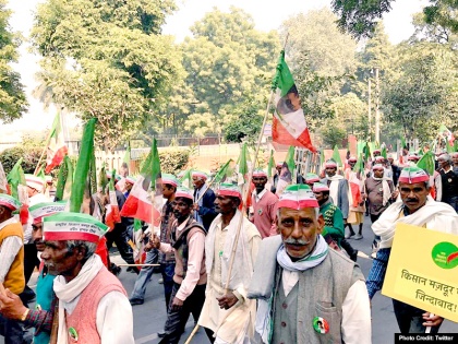 farmers protest kisan andolan pm narendra modi Red Fort delhi punjab haryana Abhay Kumar Dubey's blog | परंपरा की शक्ति से हो सकती है आधुनिक राजनीति, अभय कुमार दुबे का ब्लॉग