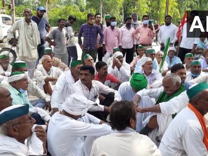 Lakhimpur Kheri Violence farmer kisan Punjab, Haryana opposition attack voice leaders Is the BJP's new strategy | लखीमपुर खीरी हिंसाः पंजाब, हरियाणा सहित कई जगह प्रदर्शन, विपक्ष का हमला, विपक्षी नेताओं की आवाज दबाना क्या भाजपा की नई रणनीति है?