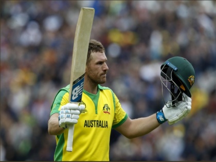 Eng vs Aus: Australian Cricket Team beat England by 64 runs to reach ICC World Cup 2019 Semifinal | World Cup 2019 के सेमीफाइनल में पहुंचने वाली पहली टीम बनी ऑस्ट्रेलिया, मेजबान इंग्लैंड को हराकर मुसीबत में डाला
