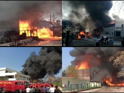 fire accident chemical factory in panki kanpur live news updates | कानपुर: पनकी के एक केमिकल फैक्ट्री में लगी आग, मौके पर दमकल की कई गाड़ियां मौजूद