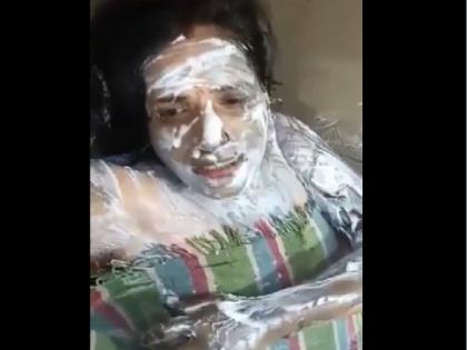 Mainpuri uttar pradesh After demanding 80 000 woman was doused with petrol and set ablaze video surfaces | 80 हजार मांगने पर महिला को पेट्रोल डालकर फूंका, भयावह वीडियो आया सामने Mainpuri uttar pradesh After demanding 80 000 woman was doused with petrol and set ablaze video surfaces | 80 हजार मांगने पर महिला को पेट्रोल डालकर फूंका, भयावह वीडियो आया सामने