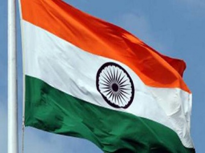 100 Feet tall India's National Flag Tricolor Flag to be installed on 75 Railway Stations | देश के 75 सबसे व्यस्त रेलवे स्टेशनों पर लहराएगा सौ फीट ऊंचा तिरंगा
