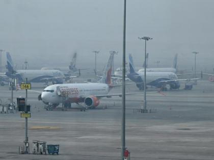 Delhi Fog: दिल्ली एयरपोर्ट पर कोहरे के कारण परिचालन बाधित; 118 उड़ानें रद्द, 16 का मार्ग बदला गया