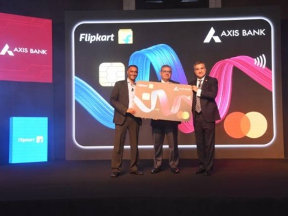 Flipkart and Axis Bank to Launch Credit Card: Know its benefits, Cashback, discount, offers | Flipkart ने लॉन्च किया क्रेडिट कार्ड, अब हर शॉपिंग पर मिलेगा 5 पर्सेंट तक का अनलिमिटेड कैशबैक