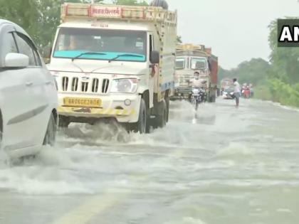 IMD Heavy rains wreak havoc in Telangana Alert issued in the state schools and colleges closed | भारी बारिश से बेहाल हुआ तेलंगाना; राज्य में अलर्ट जारी, स्कूल-कॉलेज बंद