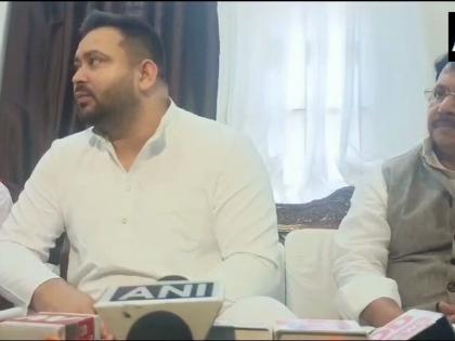 watch Hindu Swabhiman Yatra in Bihar RJD leader Tejashwi Yadav says Ruckus RJD will not keep quiet tries disturb communal harmony see video | Hindu Swabhiman Yatra in Bihar: हिंदू स्वाभिमान यात्रा पर रार तेज?, सांप्रदायिक सौहार्द बिगाड़ने की कोशिश करेगा तो राजद चुप नहीं बैठेगी, तेजस्वी ने चेताया watch Hindu Swabhiman Yatra in Bihar RJD leader Tejashwi Yadav says Ruckus RJD will not keep quiet tries disturb communal harmony see video | Hindu Swabhiman Yatra in Bihar: हिंदू स्वाभिमान यात्रा पर रार तेज?, सांप्रदायिक सौहार्द बिगाड़ने की कोशिश करेगा तो राजद चुप नहीं बैठेगी, तेजस्वी ने चेताया