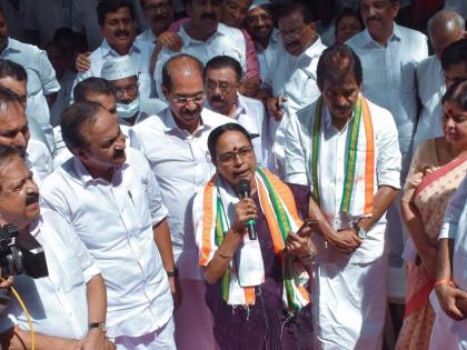 Kottarakkara Assembly Constituency Kerala may see changes in 2026 CPIM leader Aisha Potty joins Congress will contest Kerala | कोट्टारक्कारा विधानसभा क्षेत्रः 2026 में केरल में हो सकता बदलाव, कांग्रेस में शामिल माकपा की नेता आयशा पोट्टी, लड़ेंगी चुनाव Kottarakkara Assembly Constituency Kerala may see changes in 2026 CPIM leader Aisha Potty joins Congress will contest Kerala | कोट्टारक्कारा विधानसभा क्षेत्रः 2026 में केरल में हो सकता बदलाव, कांग्रेस में शामिल माकपा की नेता आयशा पोट्टी, लड़ेंगी चुनाव