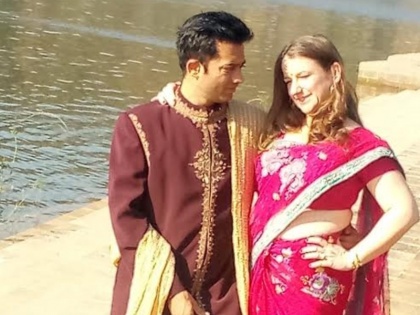 Nagpur indian man will marry to a foreigner girl with indian rituals | फ्रांसीसी दुल्हन, नागपुरी दूल्हा- तब लंदन में शुरू हुई थी 'लव स्टोरी', अब भारतीय रीति रिवाज में रचाएंगे शादी