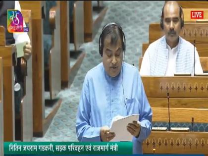 'Contractors found guilty of corruption will be crushed under bulldozers': Gadkari in Lok Sabha | 'भ्रष्टाचार के दोषी पाए गए ठेकेदारों को बुलडोजर के नीचे डलवा देंगे': लोकसभा में बोले गडकरी