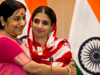 when sushma swaraj bring back geeta to india from pakistan | पाकिस्तान में खोई गीता को वापस लाईं थी सुषमा स्वराज, भारतीय दूतावास को पाक ने कई बार दी थी सूचना, पर कोई नहीं आया