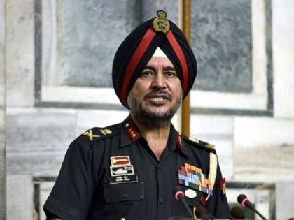 Army's disclosure, militants in Kashmir have huge shortage of weapons, can loot: Lt Gen Singh | सेना का खुलासा, कश्मीर में आतंकवादियों के पास हथियारों की भारी कमी, कर सकते हैं लूटपाट: लेफ्टिनेंट जनरल सिंह