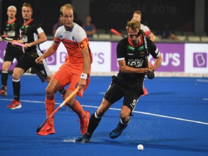 hockey world cup 2018 germany beat netherlands by 4 1 more close to quarter finals | हॉकी वर्ल्ड कप: जर्मनी ने नीदरलैंड को 4-1 से दी मात, क्वॉर्टर फाइनल के करीब पहुंचा