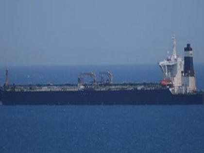 18 Indian hijacked from Hong Kong ship released: Indian High Commission | हांगकांग के पोत से अपहृत 18 भारतीय रिहा: भारतीय उच्चायोग