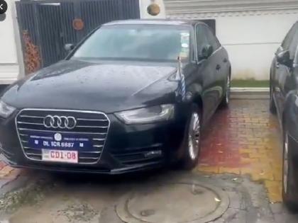 Illegal embassy busted in Ghaziabad main accused arrested Four vehicles with diplomatic number plates 12 diplomatic passports of micronation countries found | गाजियाबाद में चल रहा था फर्जी दूतावास, लग्जरी गाड़ियां, 12 राजनयिक पासपोर्ट जब्त, यूपी पुलिस ने किया गिरोह का पर्दाफाश