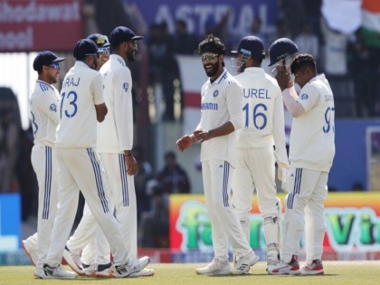 IND vs ENG India defeated England by an innings and 64 runs Ashwin took 9 wickets | IND vs ENG: भारत ने इंग्लैंड को पारी और 64 रन से करारी शिकस्त दी, धर्मशाला में इंग्लैंड ने अश्विन के सामने घुटने टेके, सीरीज पर 4-1 से कब्जा