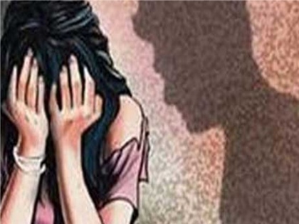Mandsaur gang rape case: Victim girl came out of ICU after a week | मंदसौर सामूहिक बलात्कार मामला: हफ्ते भर बाद आईसीयू से बाहर आयी पीड़ित बच्ची