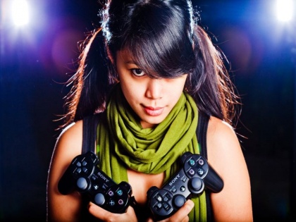 Girls who play video games more likely to pursue science, math, engineering degrees | मैथ, साइंस, टेक्निक, इंजीनियरिंग में टॉप करती हैं विडियो गेम खेलने वाली लड़कियां