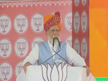 Lok Sabha Elections 2024 PM Modi slams Rahul Gandhi Party with Emergency mindset | Lok Sabha Elections 2024: 'आपातकाल की मानसिकता वाली पार्टी को लोकतंत्र में कोई भरोसा नहीं', पीएम मोदी ने उत्तराखंड के रुद्रपुर में कांग्रेस और राहुल को घेरा