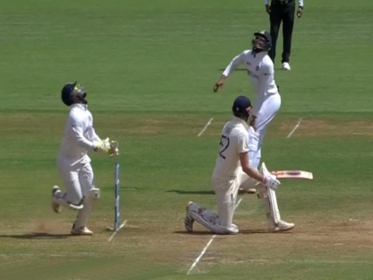 India vs England 4th Test Catching Partnership Between Shubman Gill And Rishabh Pant Watch Video | Ind vs Eng: बल्लेबाज ने मारा खतरनाक शॉट और चोटिल हो गए शुभमन गिल, फिर ऋषभ पंत ने किया कुछ ऐसा कि जाना पड़ा पवेलियन