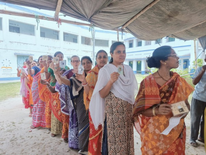 Lok Sabha Election 2024: 10.57% voting took place till 9 am across the country, West Bengal recorded record votes | Lok Sabha Election 2024: देश भर में सुबह 9 बजे तक हुआ 10.57% मतदान, पश्चिम बंगाल रिकॉर्ड मत पड़े