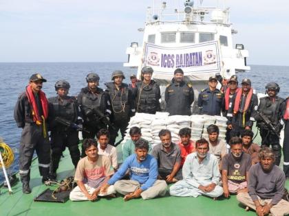 Drug Seizure Worth Rs 602 Crore From Pakistani Boat by Gujarat ATS and Indian Coast Guard | पाकिस्तानी नाव से 602 करोड़ की 86 किलोग्राम ड्रग्स पकड़ी गई, कोस्टगार्ड और गुजरात एटीएस को मिली बड़ी कामयाबी