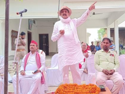 Afzal Ansari made indecent remarks on female journalist Hamare khandaan ke log juta utarkar | 'हमारे खानदान के लोग अपना जूता उतारकर...', अफजाल अंसारी ने की महिला पत्रकार पर अमर्यादित टिप्पणी, वीडियो