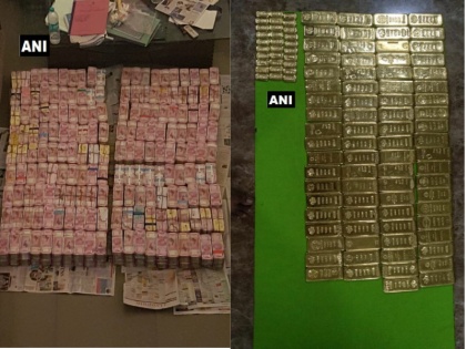 Gold biscuits weighing 100 kg and Rs 163 crore in cash seized by the IT department Tamil Nadu | तमिलनाडुः सड़क निर्माण कंपनी के 22 दफ्तरों पर IT का छापा, एक कुंतल सोना और करोड़ों रुपए बरामद