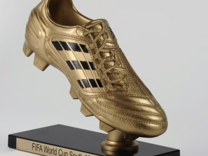 FIFA World Cup 2018 Golden Boot Race: Harry Kane, Cristiano Ronaldo and Romelu Lukaku lead race for top scorer | FIFA WC: गोल्डन बूट की रेस में दो खिलाड़ियों ने रोनाल्डो को छोड़ा पीछे, देखें दावेदारों की पूरी लिस्ट