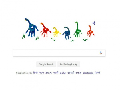 Google Celebrate Father's Day by Doodle Splashes Colour And Symbolism | फादर्स डे 2018 पर google ने बनाया doodle, पिता को बताया परिवार का सबसे बड़ा डायनासोर