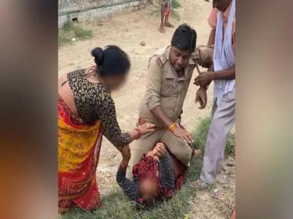 Up video of the inspector sitting on top of the woman went viral akhilesh yadav targeted the government | यूपी : कानपुर में महिला के ऊपर बैठे दारोगा का वीडियो हुआ वायरल, अखिलेश यादव ने भाजपा सरकार पर साधा निशाना Up video of the inspector sitting on top of the woman went viral akhilesh yadav targeted the government | यूपी : कानपुर में महिला के ऊपर बैठे दारोगा का वीडियो हुआ वायरल, अखिलेश यादव ने भाजपा सरकार पर साधा निशाना