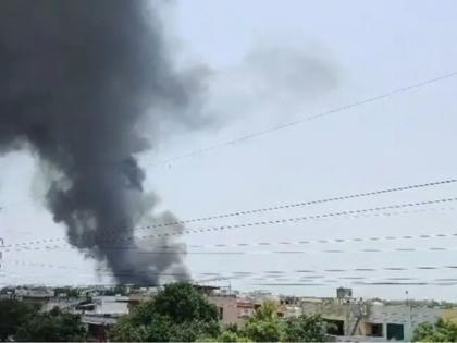 Air India plane with 242 passengers onboard has crashed in Gujarat's Ahmedabad see video | Ahmedabad Plane Crash: विमान पर सवार 242 यात्री, अहमदाबाद हवाई अड्डे के पास विमान दुर्घटनाग्रस्त, देखिए वीडियो Air India plane with 242 passengers onboard has crashed in Gujarat's Ahmedabad see video | Ahmedabad Plane Crash: विमान पर सवार 242 यात्री, अहमदाबाद हवाई अड्डे के पास विमान दुर्घटनाग्रस्त, देखिए वीडियो