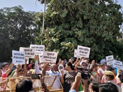 gurgaon-cancels-permission-for-namaz-at-eight-sites-committee-formed | गुरुग्राम: आठ जगहों पर नमाज के लिए दी गई मंजूरी वापस, स्थानीय लोग लगातार कर रहे थे विरोध