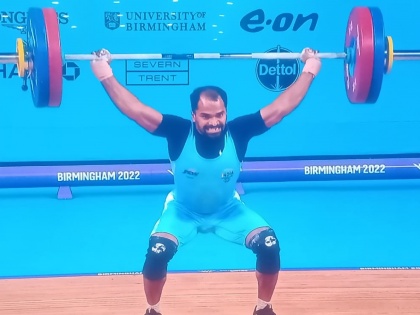 CWG 2022 Weightlifter Gururaj Poojary wins bronze medal India in the Men's 61 Kg weight category with a total of 269 Kg | CWG 2022: वेटलिफ्टिंग में गुरुराजा पुजारी ने जीता कांस्य पदक, बर्मिंघम राष्ट्रमंडल खेलों में भारत के लिए दूसरा पदक