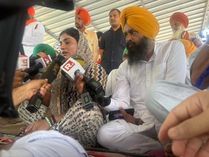 Vinesh Phogat fights Haryana Assembly Election 2024 know the fact about this | विनेश फोगाट लड़ेंगी हरियाणा विधानसभा चुनाव 2024! जानिए, शंभू बॉर्डर से क्या बोलीं एथलीट..