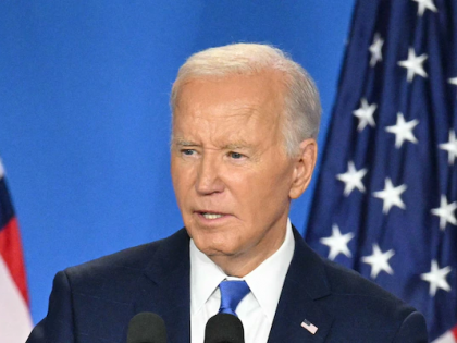 Joe biden comments on Israel American six hostages death said time for war to end | इजरायली-अमेरिकी बंधकों की हत्या पर राष्ट्रपति जो बाइडन का फूटा गुस्सा, बोले- '...समय आ गया' Joe biden comments on Israel American six hostages death said time for war to end | इजरायली-अमेरिकी बंधकों की हत्या पर राष्ट्रपति जो बाइडन का फूटा गुस्सा, बोले- '...समय आ गया'