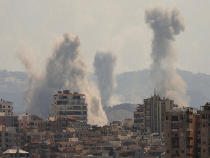 Israel Strikes On Hezbollah: हिज़्बुल्लाह के 300 से ज़्यादा ठिकानों पर हमले, इजरायल ने की भीषण एयर स्ट्राइक, देखिए