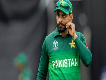 Pakistan cricket team Pak team defeat icc world cup 2023 Babar Azam resigns former captain Mohammad Hafeez appointed team director will also play role of coach | Pakistan cricket team: हार के बाद पाक टीम में रार, आजम ने दिया इस्तीफा, पूर्व कप्तान टीम निदेशक नियुक्त, कोच की भूमिका भी निभाएंगे