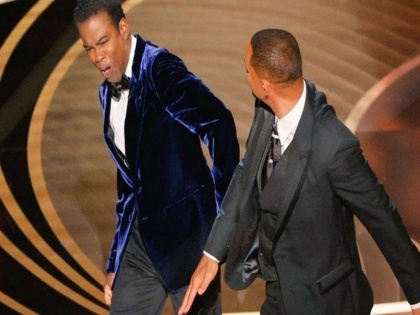 Will Smith banned for slapping comedian Chris Rak Academy Awards punished will not attend Oscars for 10 years | Will Smith Banned: कॉमेडियन क्रिस राक को थप्पड़ मारने पर विल स्मिथ हुए बैन, अकादमी अवॉड्स ने दी सजा, 10 साल तक नहीं शामिल होंगे ऑस्कर के समारोहों में